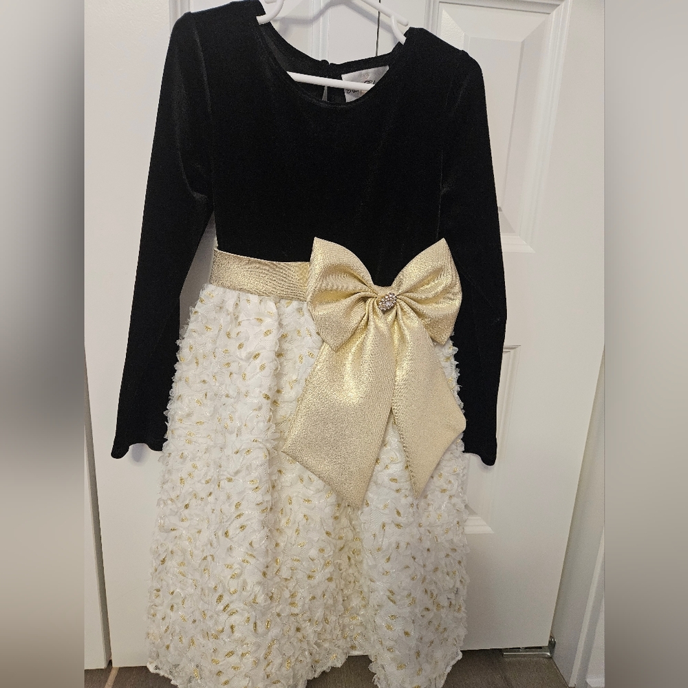 Black and gold little dress